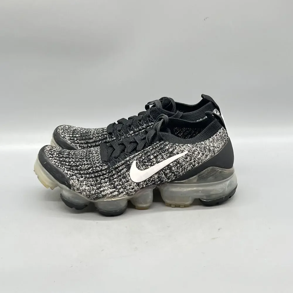 Nike Shoes Boys 5 Black White Air VaporMax Flyknit Running Sneakers Comfort